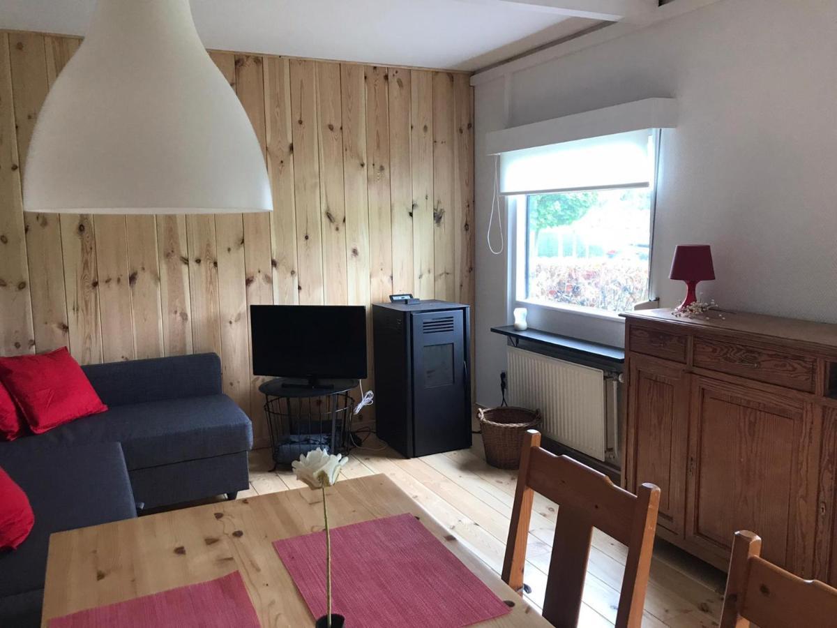 فندق توفي  Le Chalet De La Roche En Ardenne المظهر الخارجي الصورة