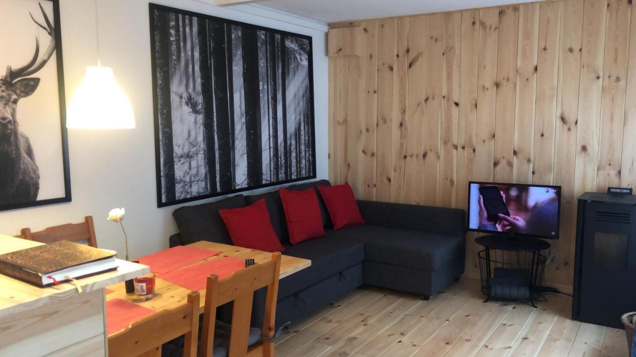 فندق توفي  Le Chalet De La Roche En Ardenne المظهر الخارجي الصورة